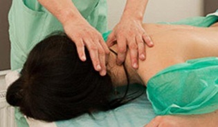 лікування шийного остеохондрозу масажем